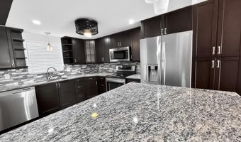 145 Atlantis Blvd 302, Atlantis, FL 33462