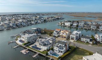 19 Sea Gull Dr, Avalon, NJ 08202