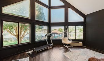 8414 Gallant Fox Dr, Indianapolis, IN 46217