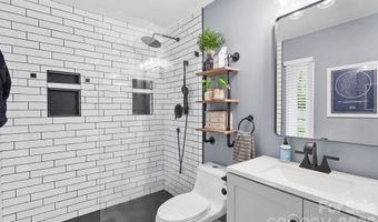 16 Chipping Green Dr, Arden, NC 28704