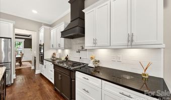 1624 Brook Rd, Charlotte, NC 28205