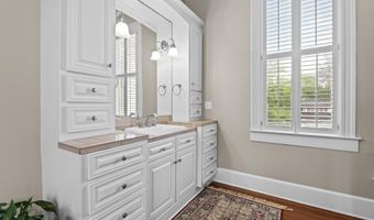 1704 Fair St, Camden, SC 29020