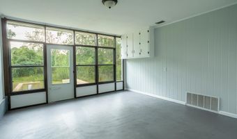 2623 Hatch Pkwy N, Baxley, GA 31515