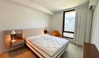 987 Queen St 2405, Honolulu, HI 96814