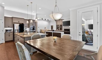 52 Vandiver Ct, Acworth, GA 30101