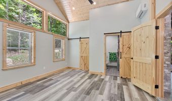 2052 Granny Squirrel Dr, Andrews, NC 28901