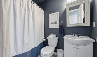 800 Kaitlynn Ave, Anamosa, IA 52205