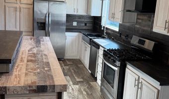 305 Saint Clair St, Bicknell, IN 47512