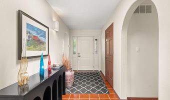 2740 TRAMWAY Cir NE, Albuquerque, NM 87122