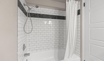 8920 W Donnybrook Dr, Boise, ID 83709