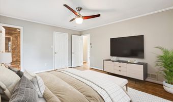 2322 S PIERCE St S, Arlington, VA 22202