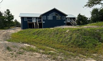 3178 Flag Is, Angle Inlet, MN 56741