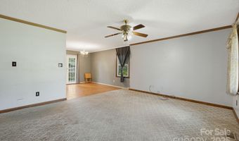 30 Brentwood Dr, Asheville, NC 28806
