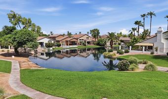 902 W AZALEA Pl, Chandler, AZ 85248