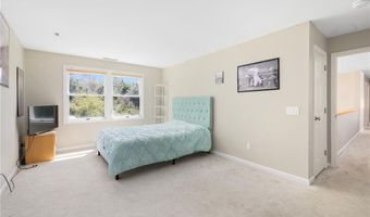 110 Osprey Dr, East Greenwich, RI 02818