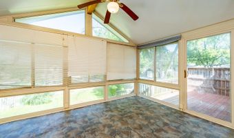 237 Todd Cir, Ames, IA 50014
