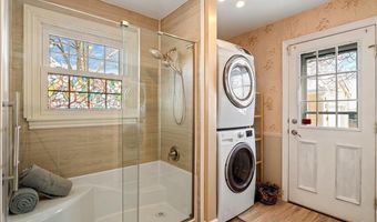 8720 COWPOKE Rd, Cheyenne, WY 82009