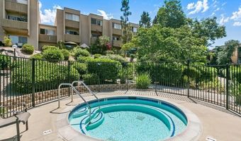 5700 Baltimore Dr 153, La Mesa, CA 91942