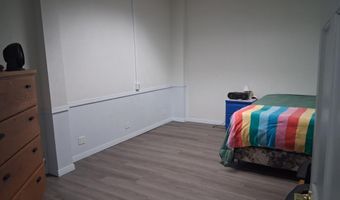 112 N Madison Ave, Aurora, MO 65605