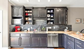 121 Stagecoach Dr, Alvaton, KY 42122