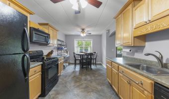 809 E Miner St 1B, Arlington Heights, IL 60004