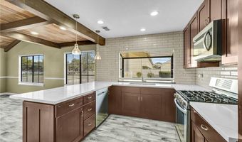 1700 W Cerritos 144, Anaheim, CA 92804