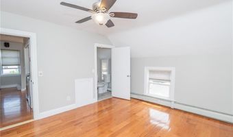 75 Gladstone St, Cranston, RI 02920