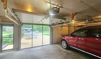1912 S Oak Knoll Dr NE, Alexandria, MN 56308