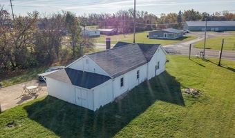 1344 W BEECHER Rd, Adrian, MI 49221