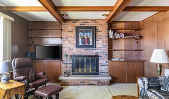 2625 N UNION St, Appleton, WI 54911