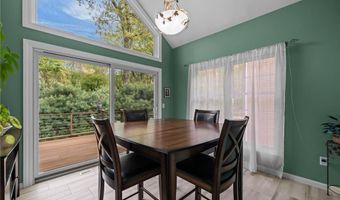 329 Wickham Rd, North Kingstown, RI 02852