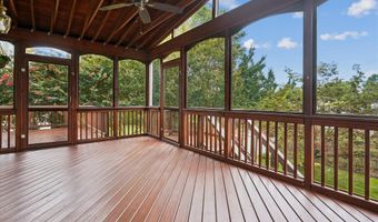 5916 EWING Pl, Alexandria, VA 22310