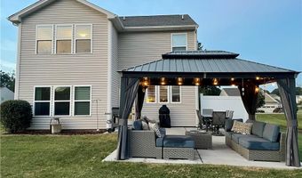 112 Scotch Moss Dr, Advance, NC 27006