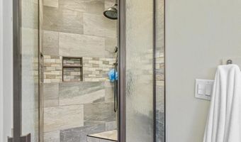 8659 GOLF Dr, Spring Valley, CA 91977