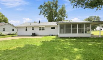 1008 Columbus Cir S, Ashland, OH 44805
