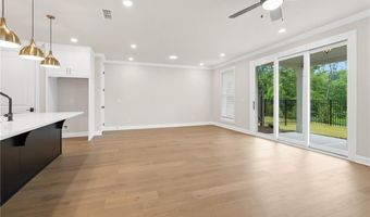 5480 Bandolino Ln 423, Peachtree Corners, GA 30092
