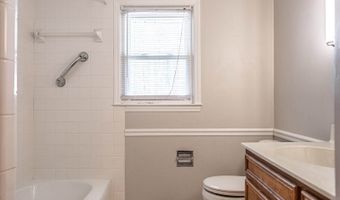 10395 Nc 211, Aberdeen, NC 28315