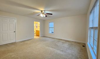 13521 Dykeland Rd, Amelia Court House, VA 23002