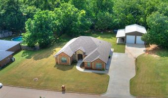 1126 Woodbrook Dr, Purcell, OK 73080