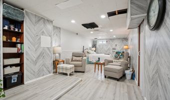 27 George St, Avenel, NJ 07001