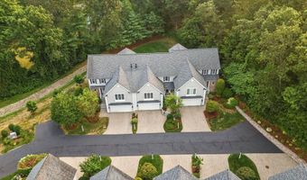 4 Caileigh Ct 4, Andover, MA 01810