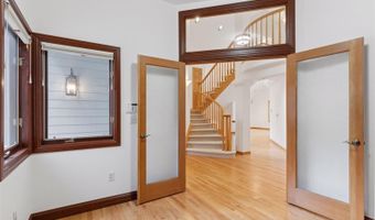 990 Utica Cir, Boulder, CO 80304