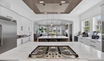 713 ISLEBAY Dr, Apollo Beach, FL 33572