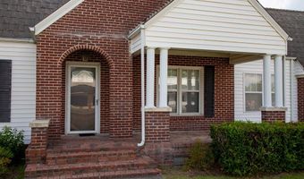 298 S Main St, Baxley, GA 31513