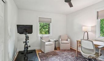 6038 Old Providence Rd, Charlotte, NC 28226