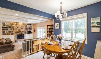 2751 Cleveland Dr, Ames, IA 50010