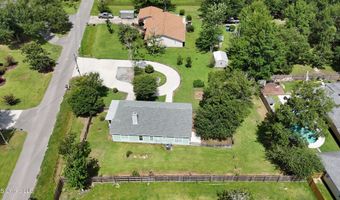 241 Bismark St, Bay St. Louis, MS 39520