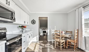 1201 Elm Cir, Albertville, AL 35950