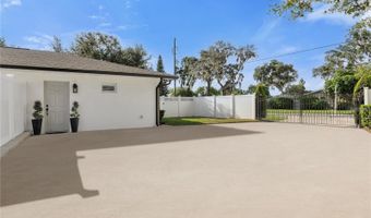 5205 SAINT REGIS Pl, Belle Isle, FL 32812