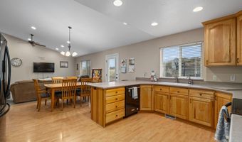 3870 W MOUNTAINTOP Cir, Cedar Hills, UT 84062